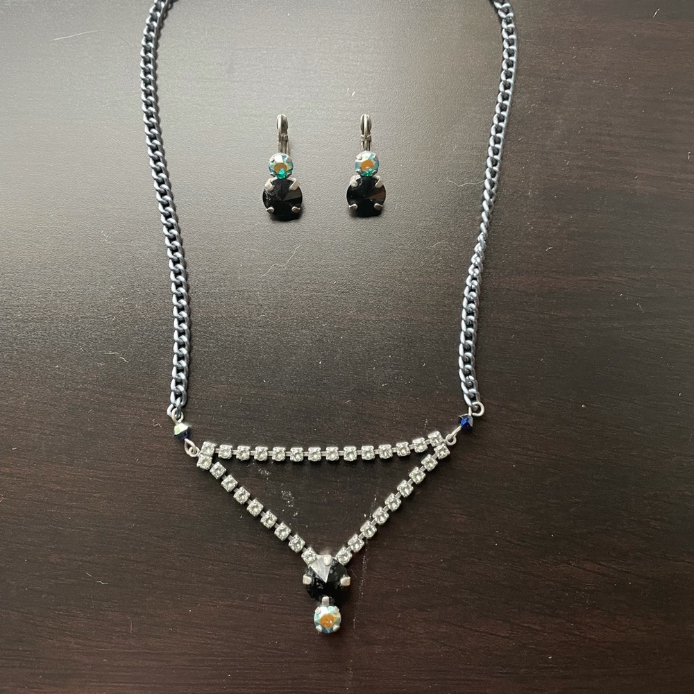 **AUTHENTIC** Sabika Vision Necklace